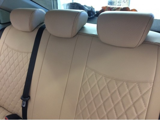 Авточехлы на Nissan Almera G15