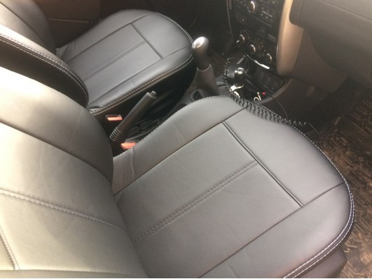 Авточехлы на Nissan Terrano Авточехлы на Nissan Terrano