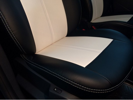 Авточехлы на Renault Duster