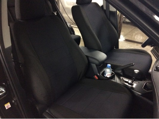 Авточехлы на Toyota RAV 4 CA40