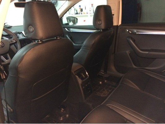 У вас другая модель авто? Каркасные авточехлы пошить сможем!